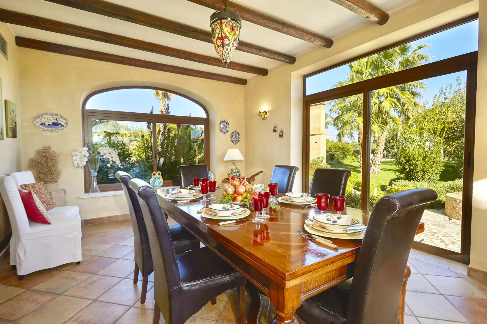 Oasi an Noor-Dining room