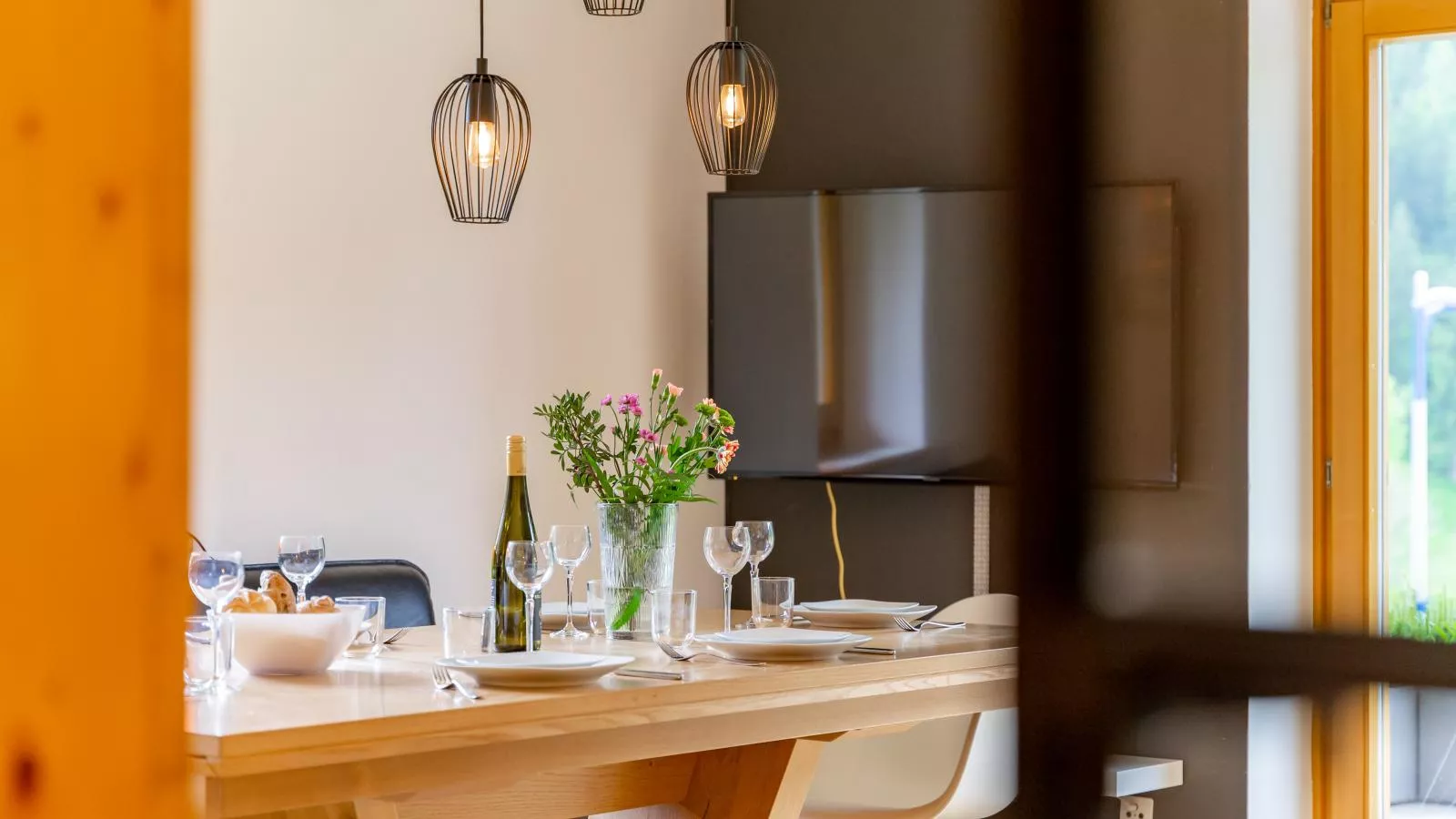 Hilde-Dining room