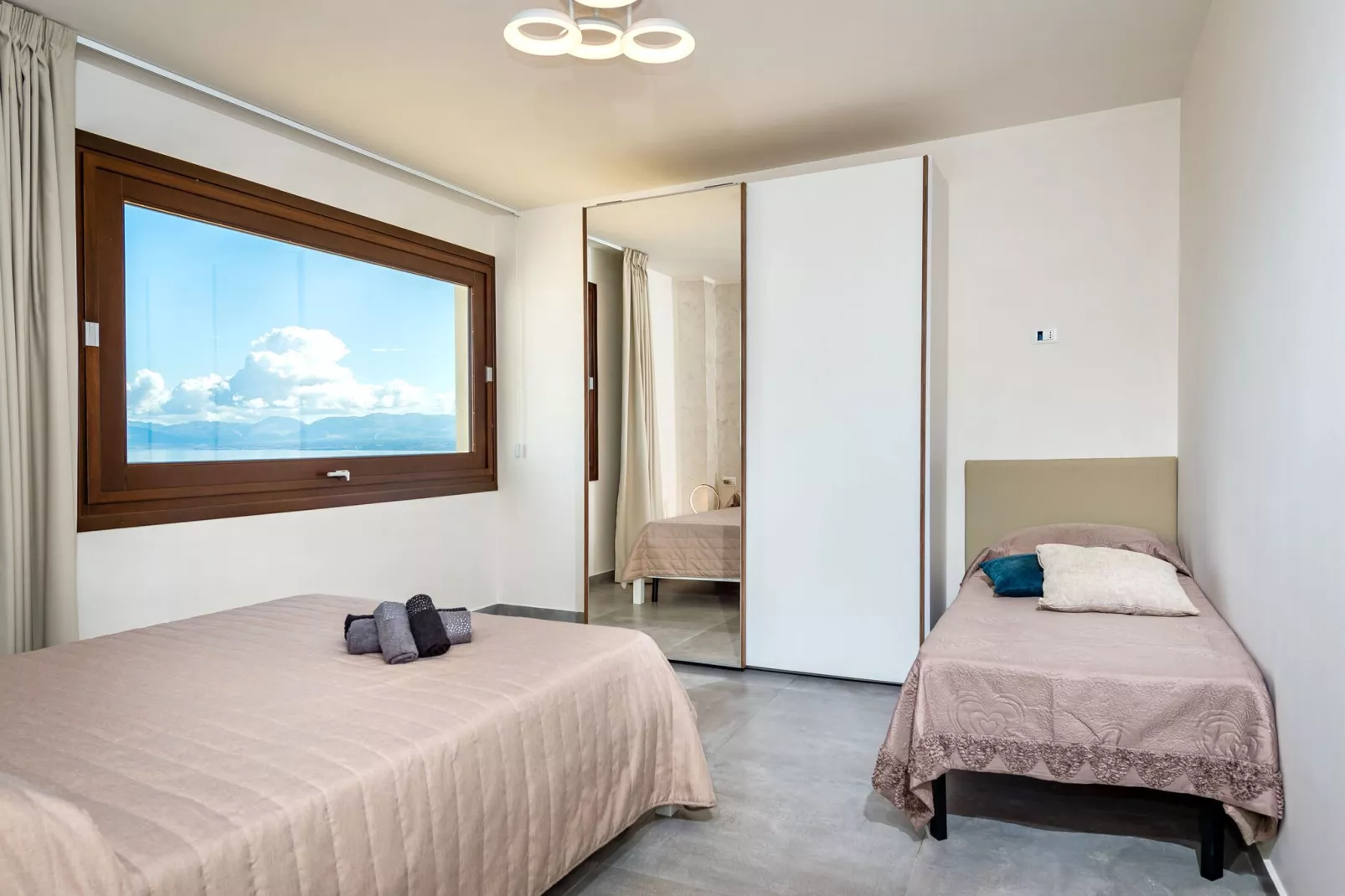 Villa Rocchi Livreri-Bedroom