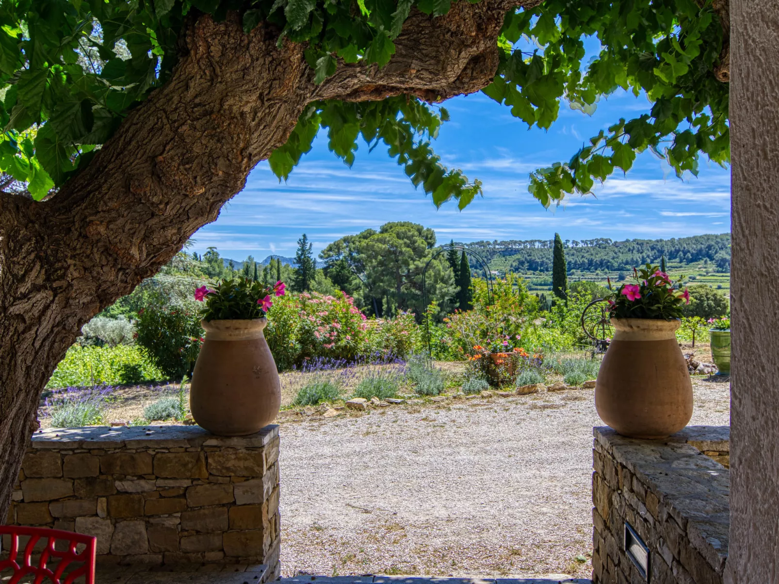 La Bastide de Magdeleine-Outside