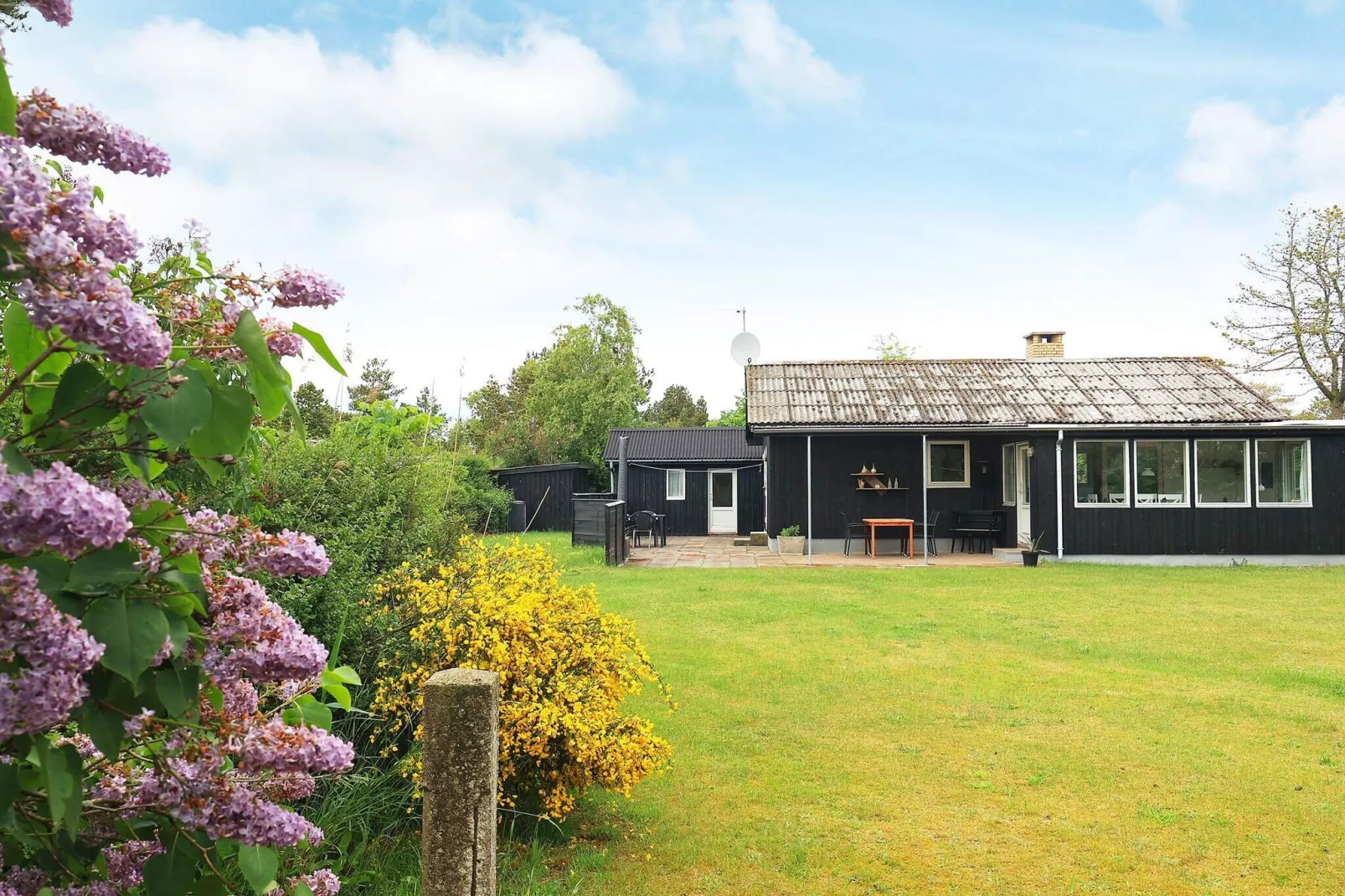 6 person holiday home in Sæby-Outdoor