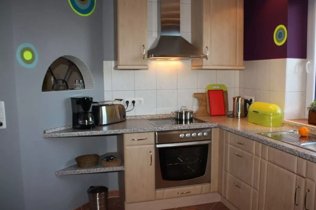 165295-Kitchen