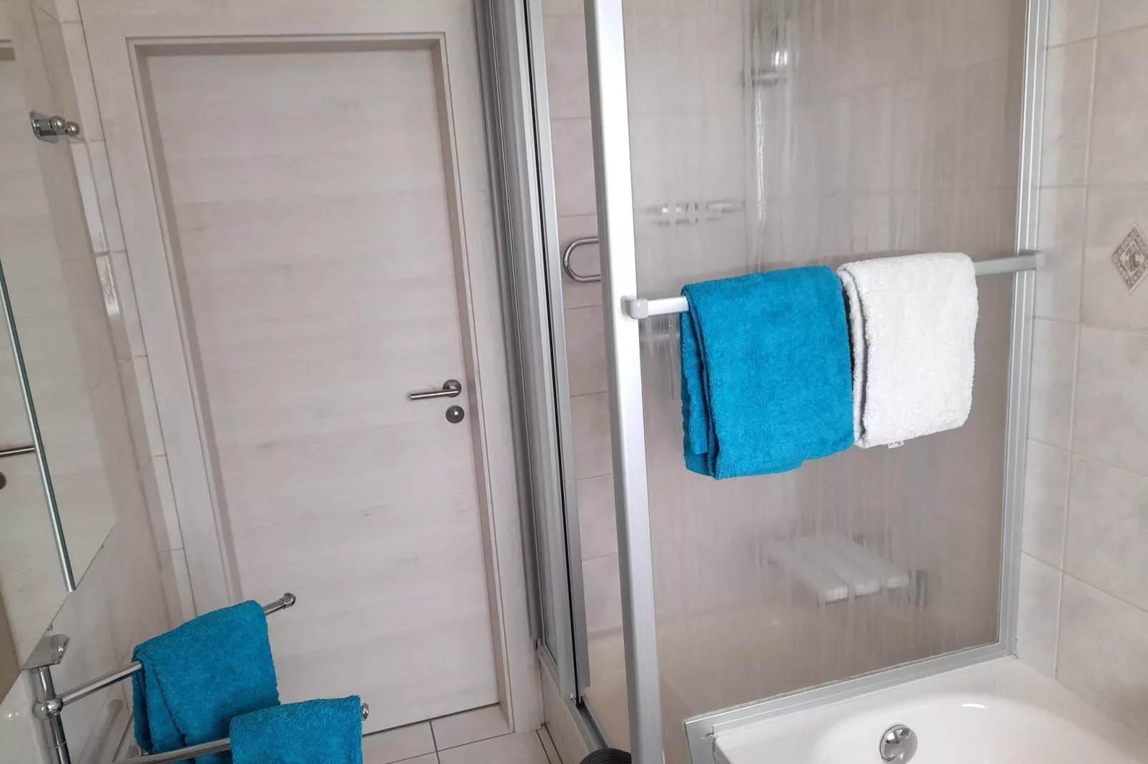 Ferienwohnung am Wald-Bathroom