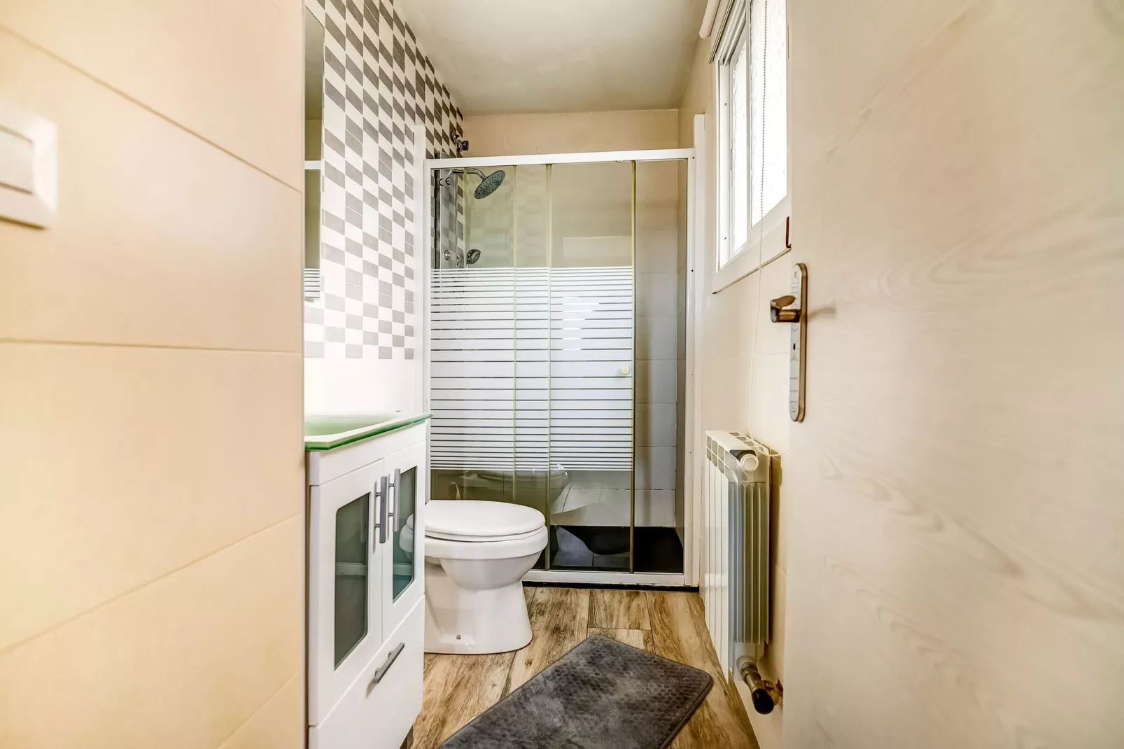 Villa Finca-Bathroom