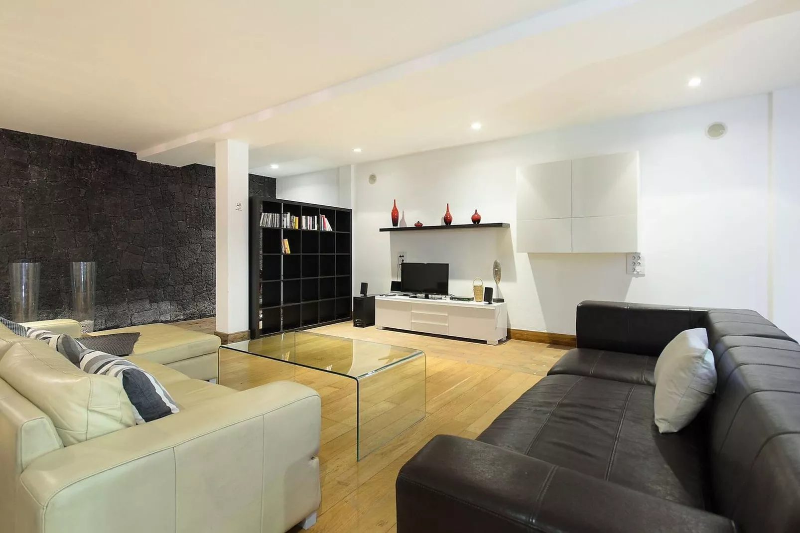 Villa B-Recreation room