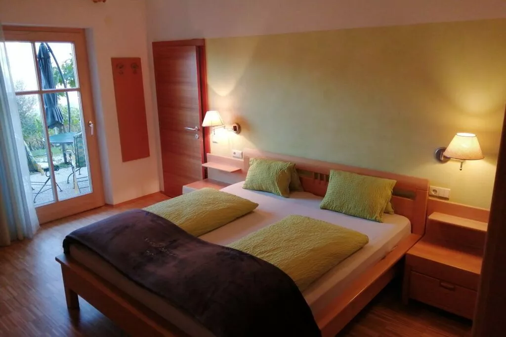 182651-Bedroom