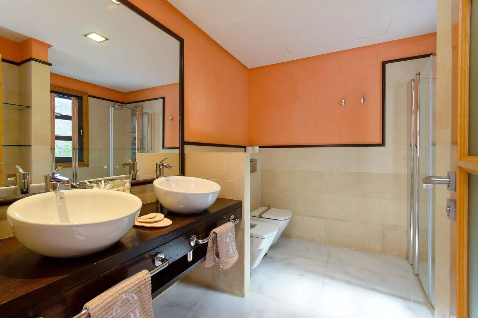 Villa B-Bathroom