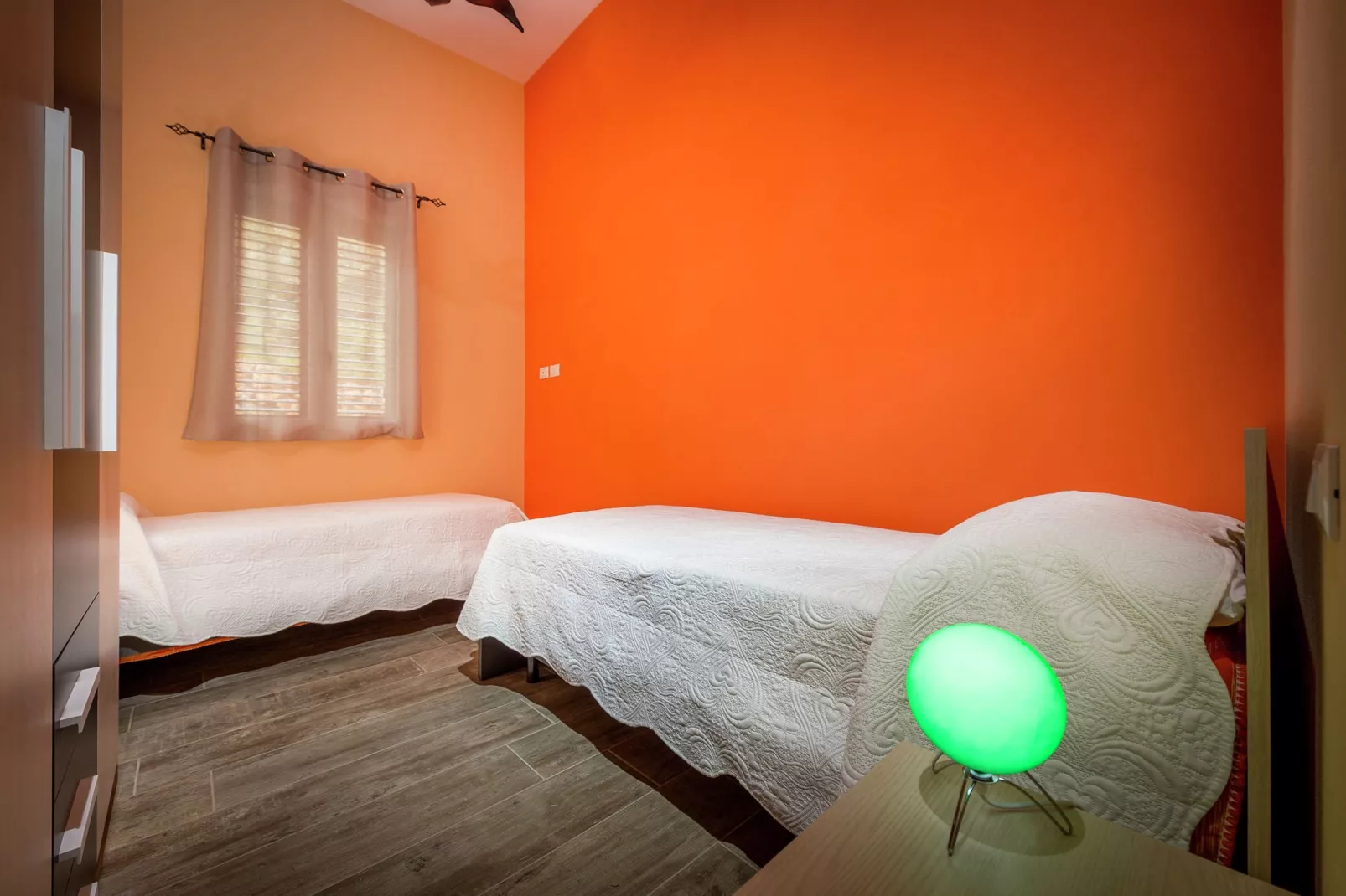 Mari e Monti 8-Bedroom