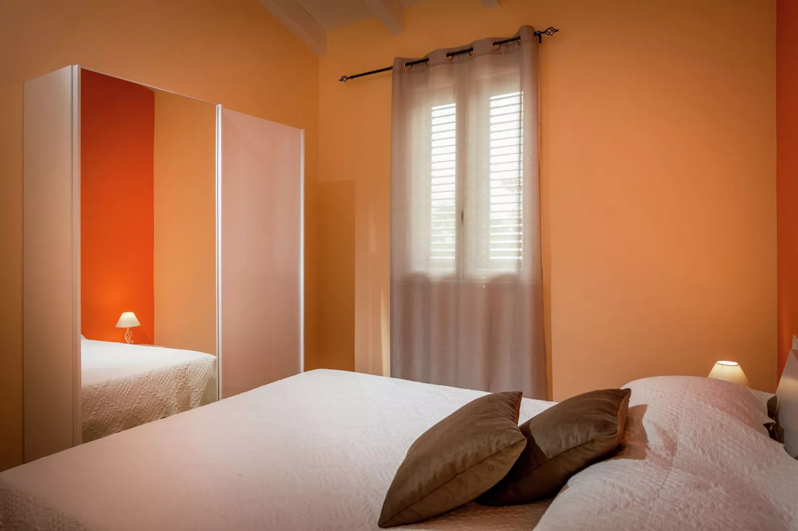 Mari e Monti 8-Bedroom