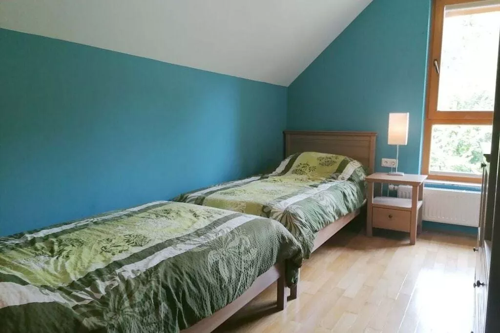 411503-Schlafzimmer
