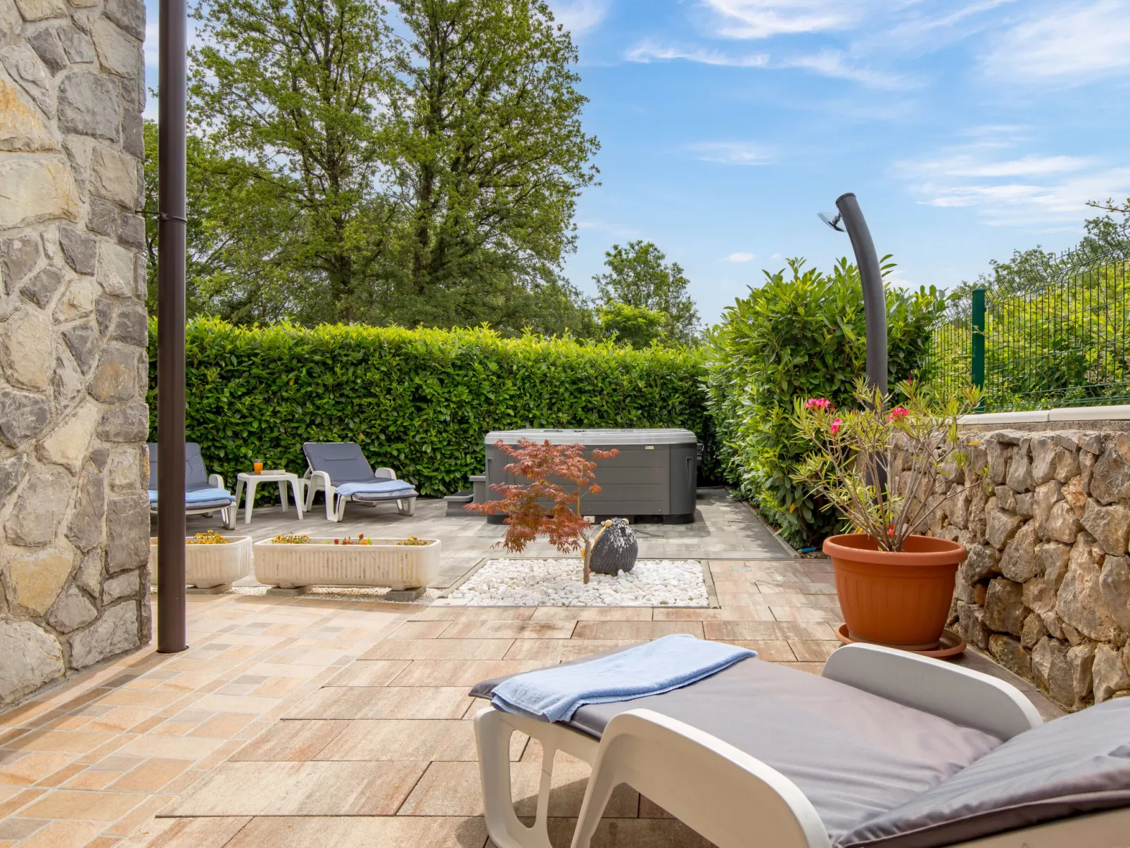 Villa Agnes-Dedans