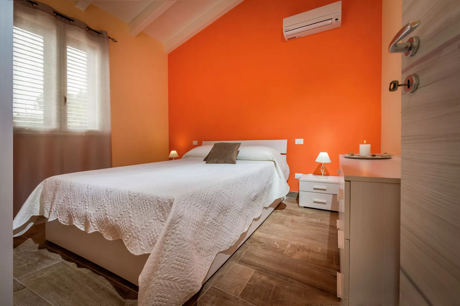 Mari e Monti 8-Bedroom
