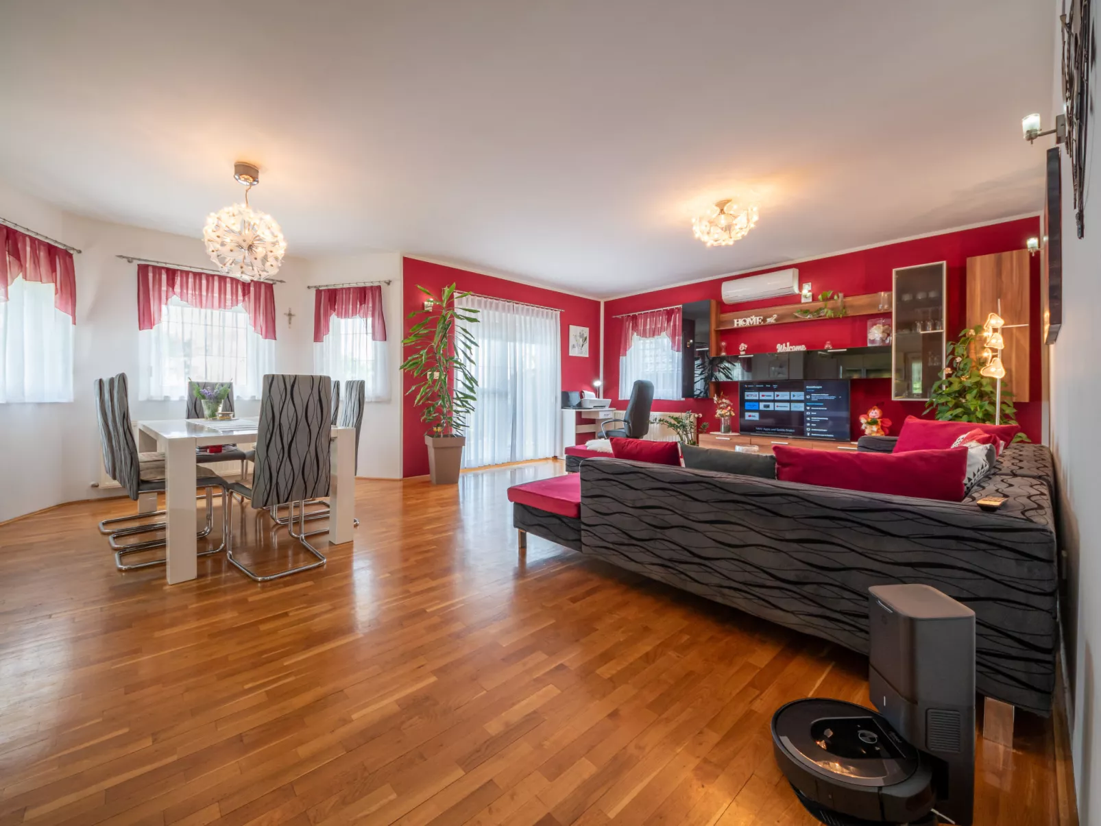 Countryside estate-Dedans