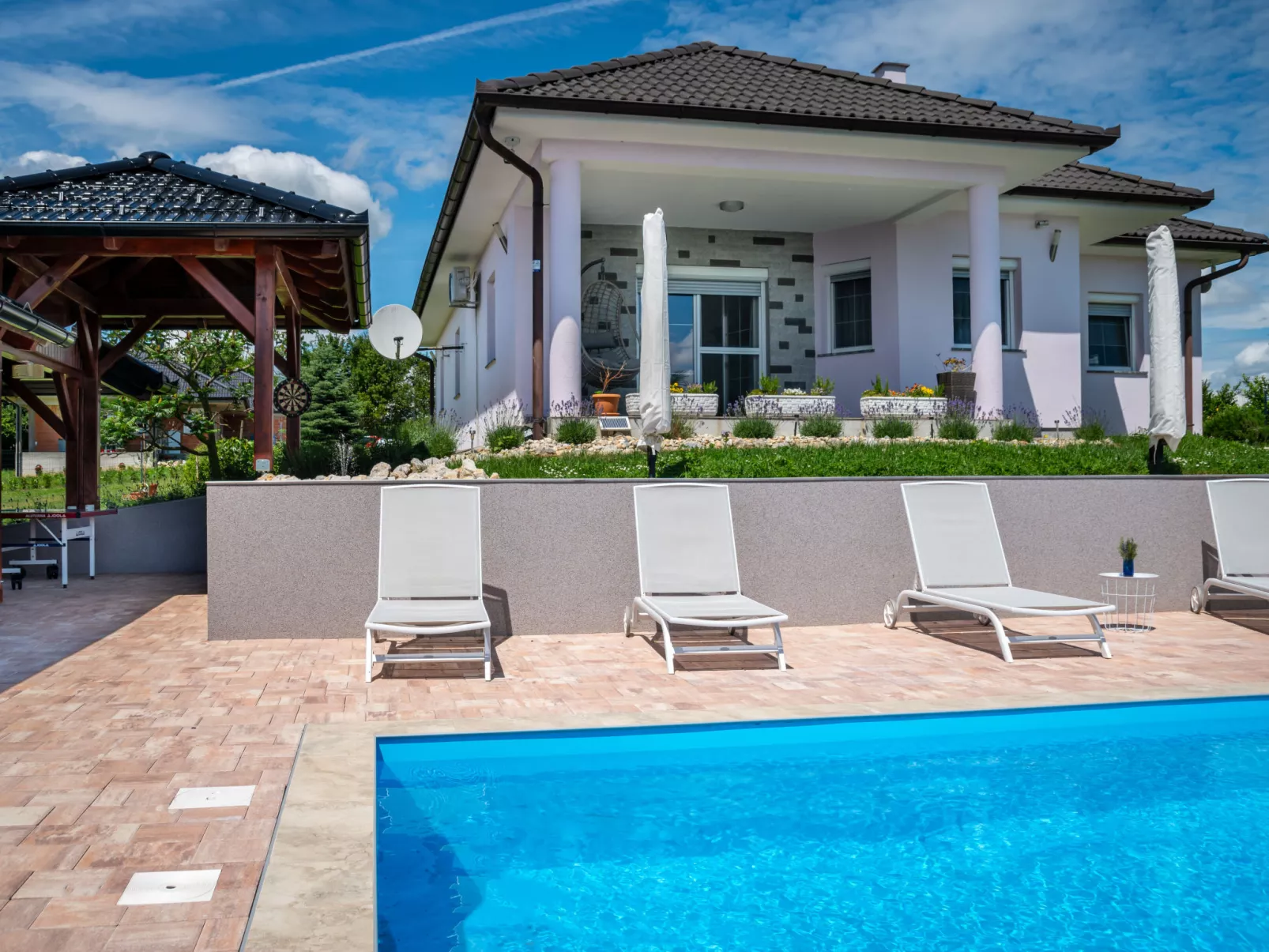 Countryside estate-Dehors