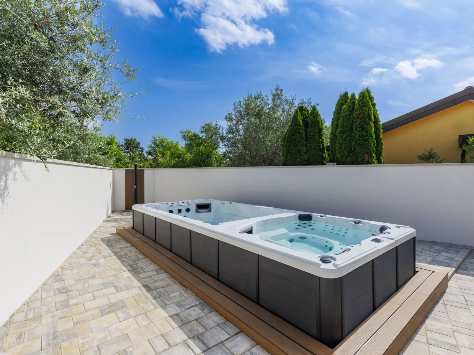Villa Lucky-Outside