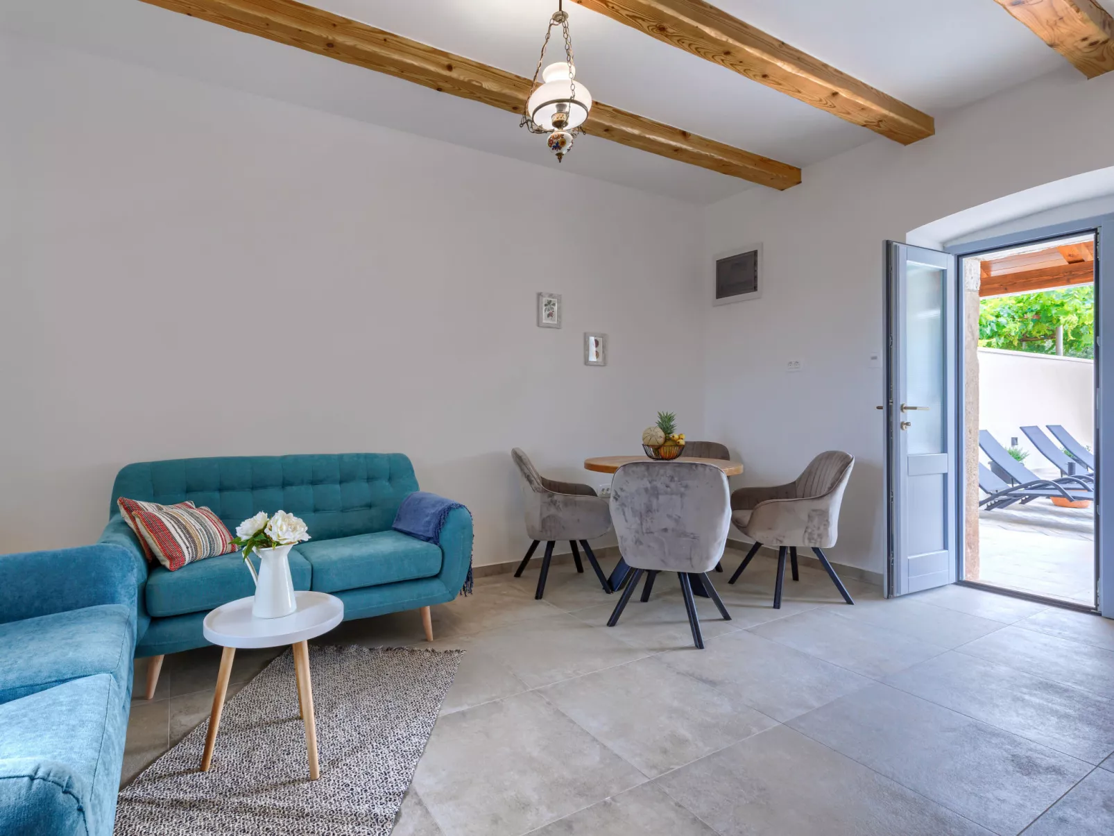 Villa Lucky-Inside