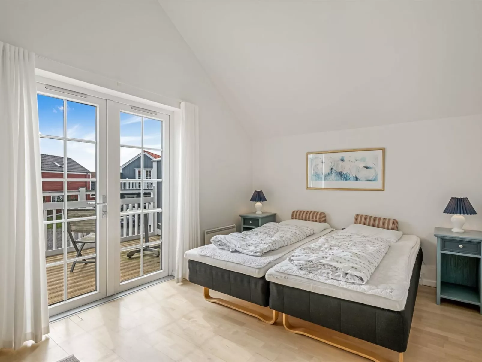 "Sote" - 1.2km from the sea-Inside