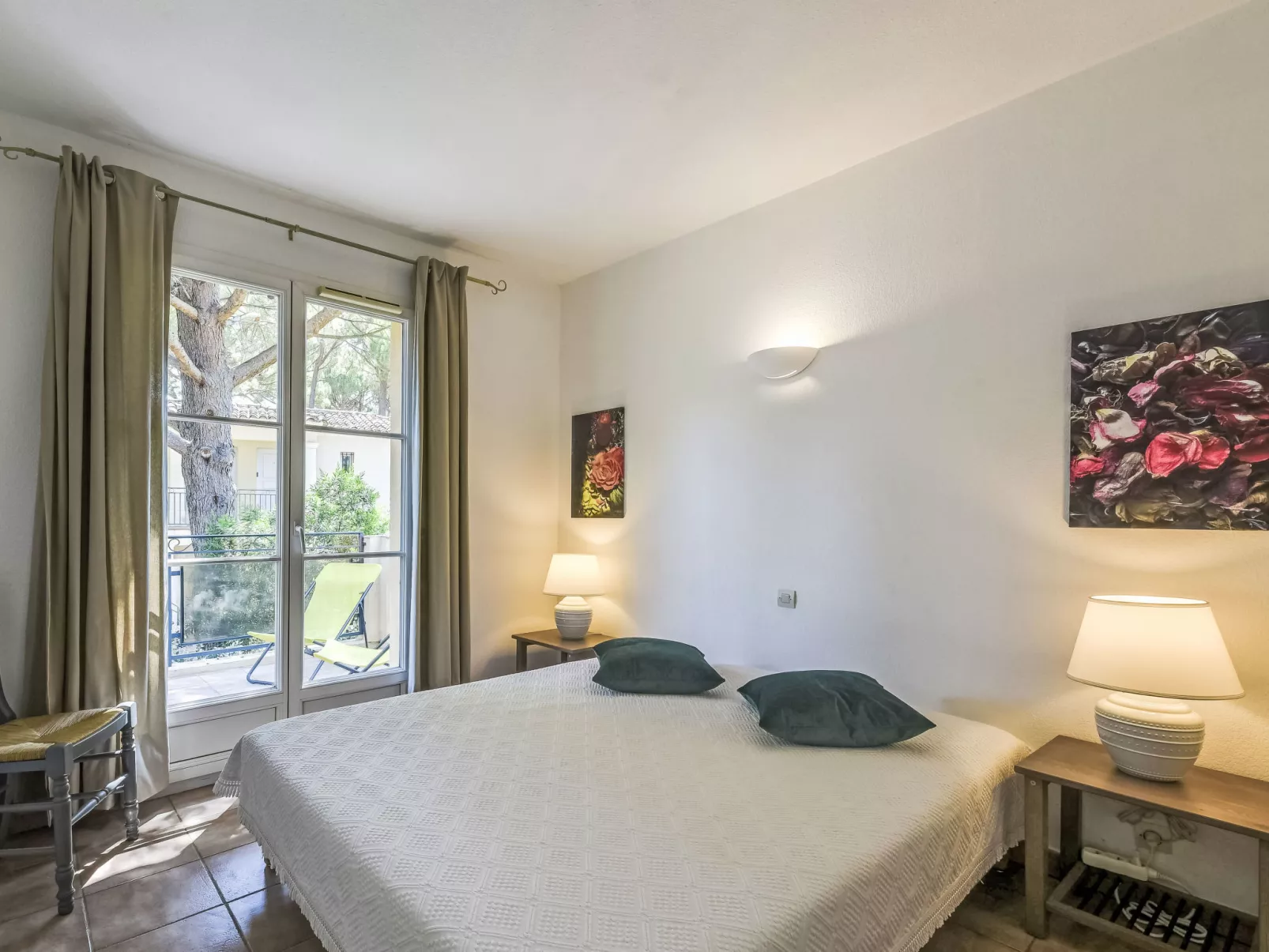 Le Jardin d'Artemis-Inside