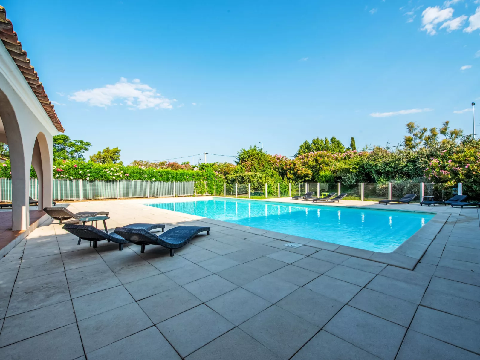 Le Jardin d'Artemis-Outside