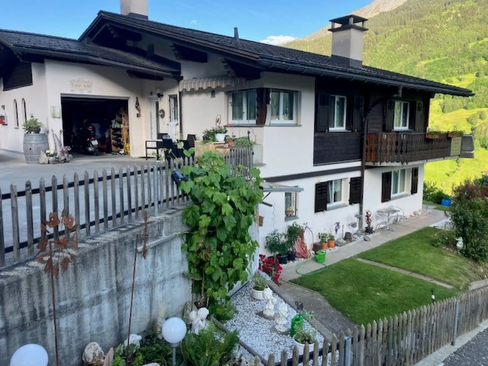 Casa Acla Caduff-Outside