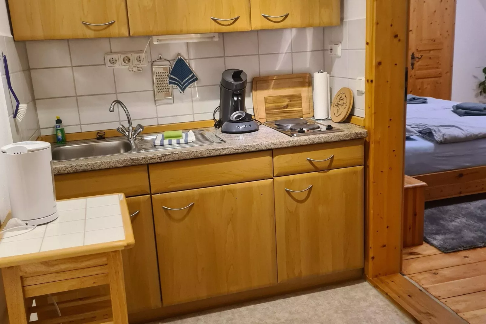 Schoene Wohnung im reetgedachten Bauernhaus-Küche