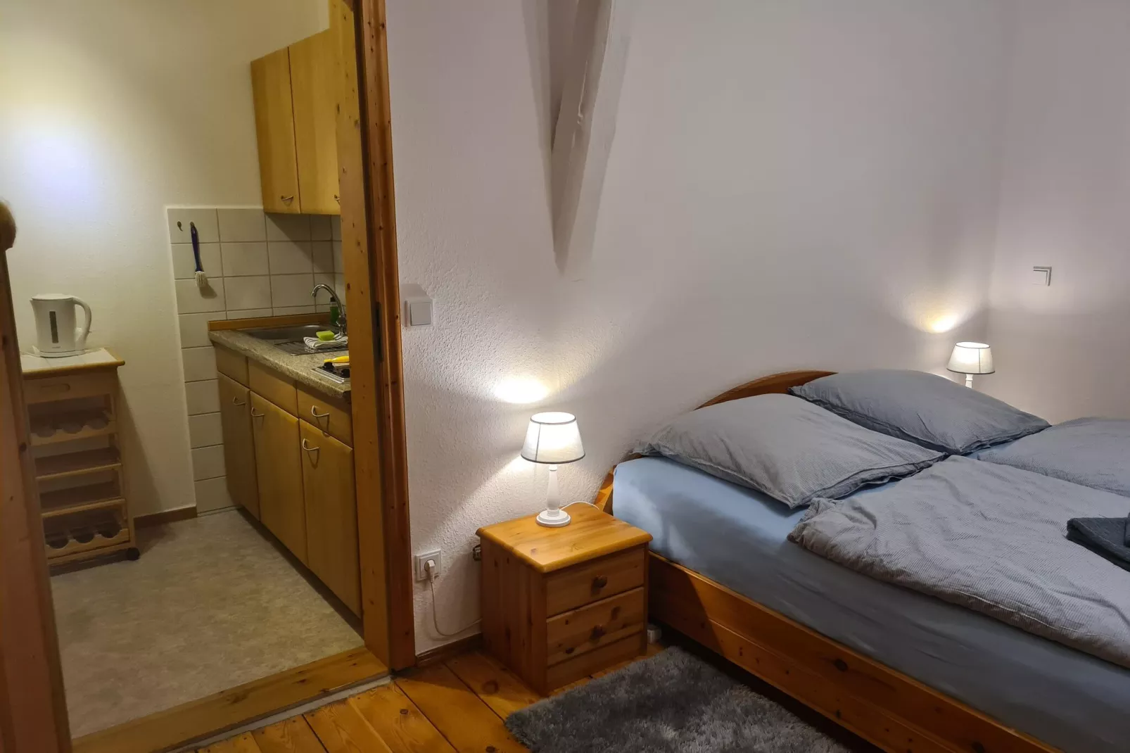 Schoene Wohnung im reetgedachten Bauernhaus-Schlafzimmer