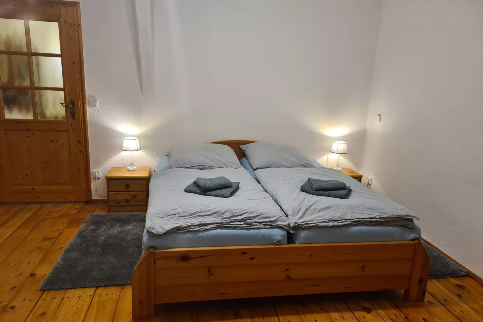 Schoene Wohnung im reetgedachten Bauernhaus-Schlafzimmer