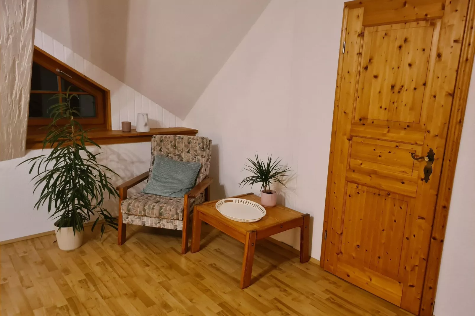 Schöne Wohnung im reetgedachten Bauernhaus-Salon