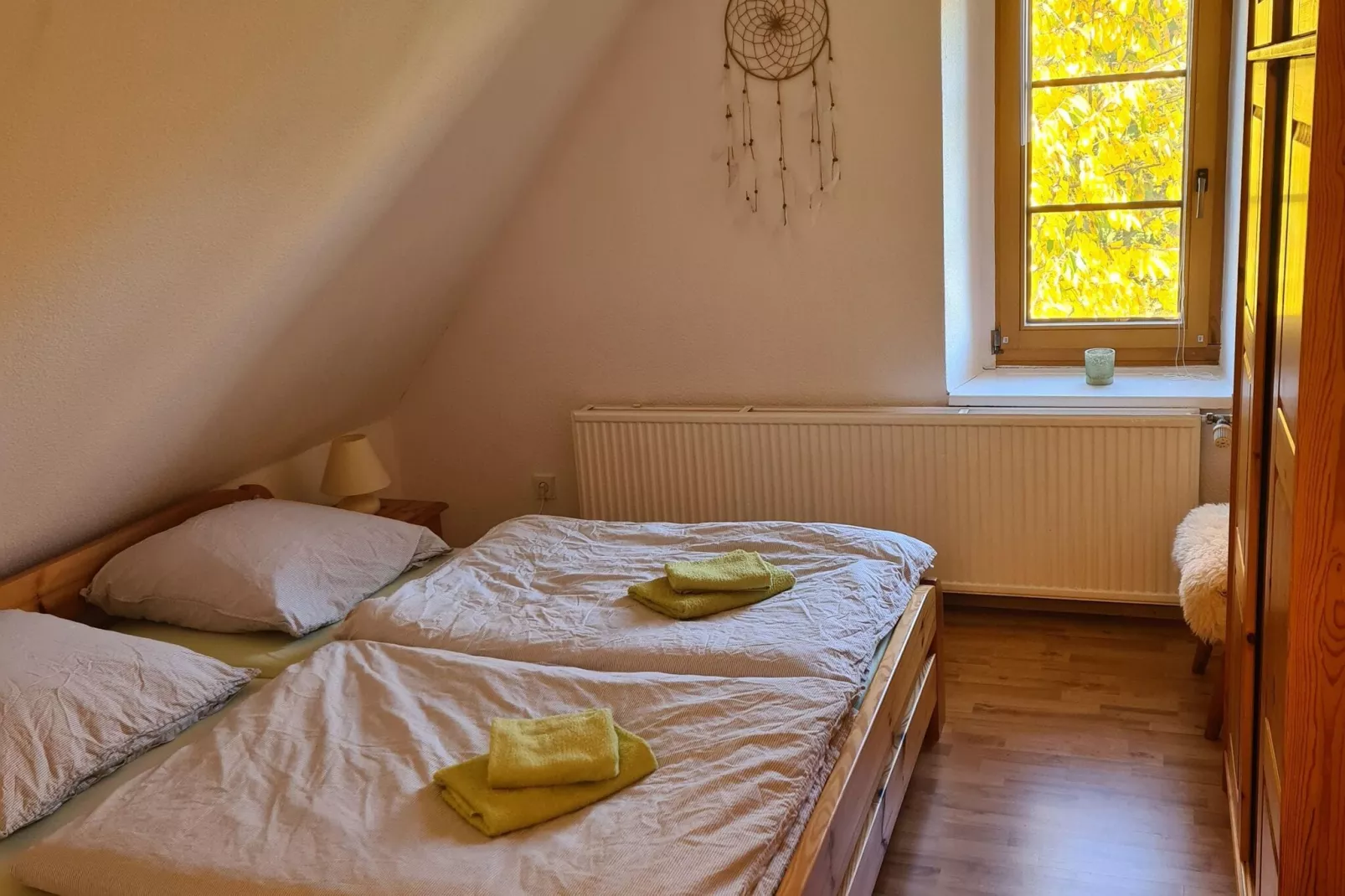 Schöne Wohnung im reetgedachten Bauernhaus-Chambre