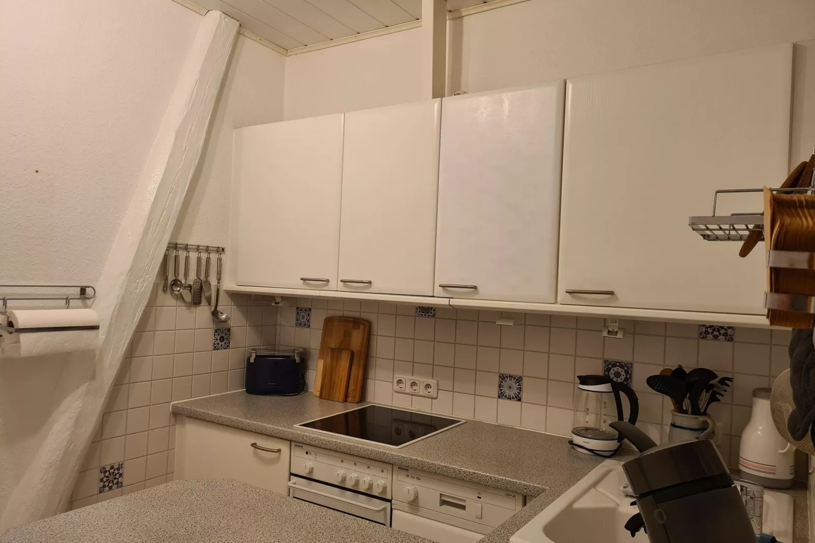 Schöne Wohnung im reetgedachten Bauernhaus-Cuisine