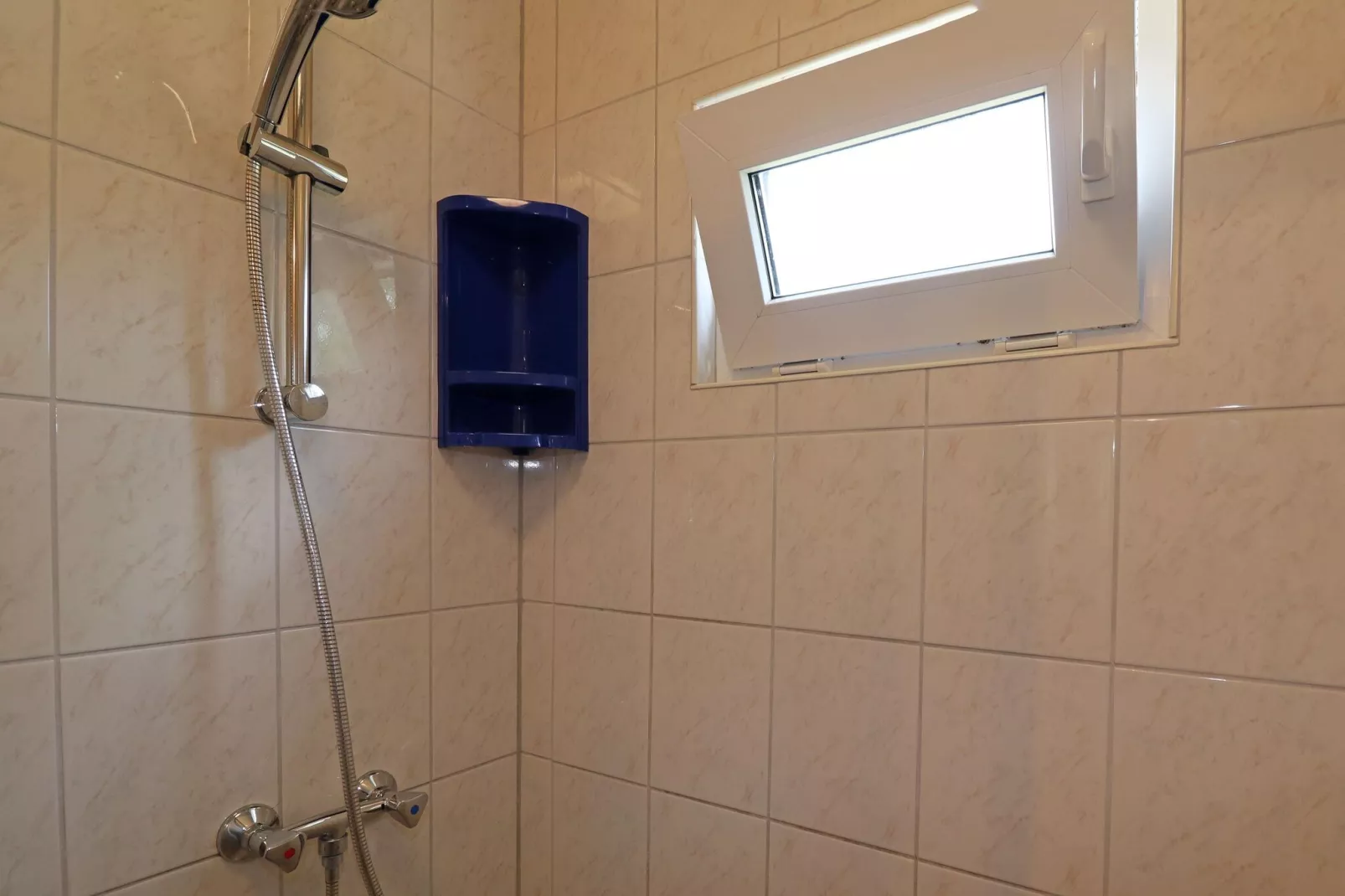 Räuberkuhle Koserow-Bathroom