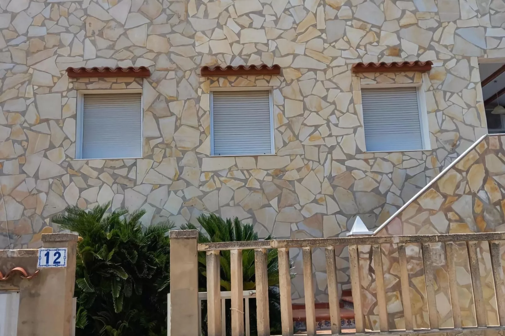 Apartamento Bajo Este-Exterior summer