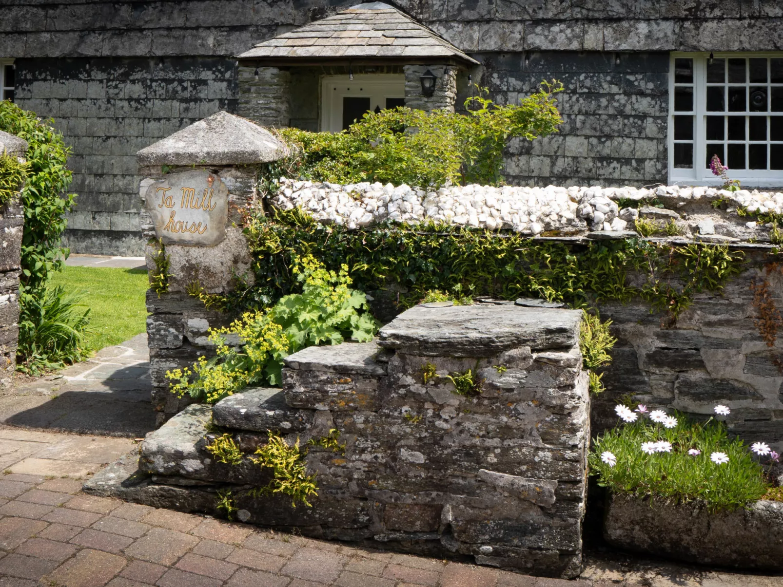 Ta Mill House-Outside