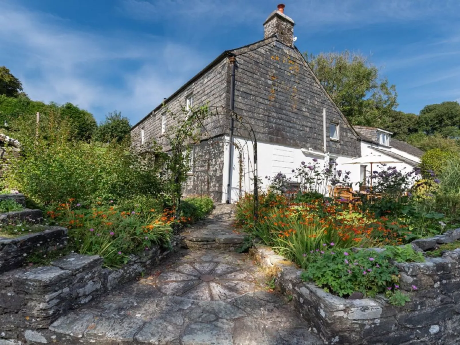 Ta Mill House-Outside