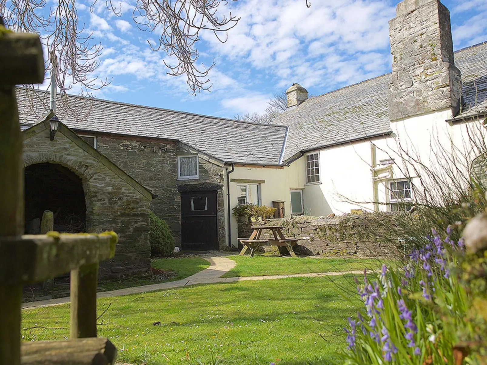Forge Cottage-Outside