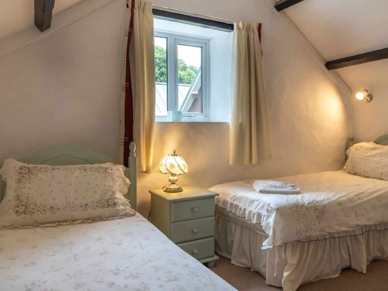 Forge Cottage-Inside