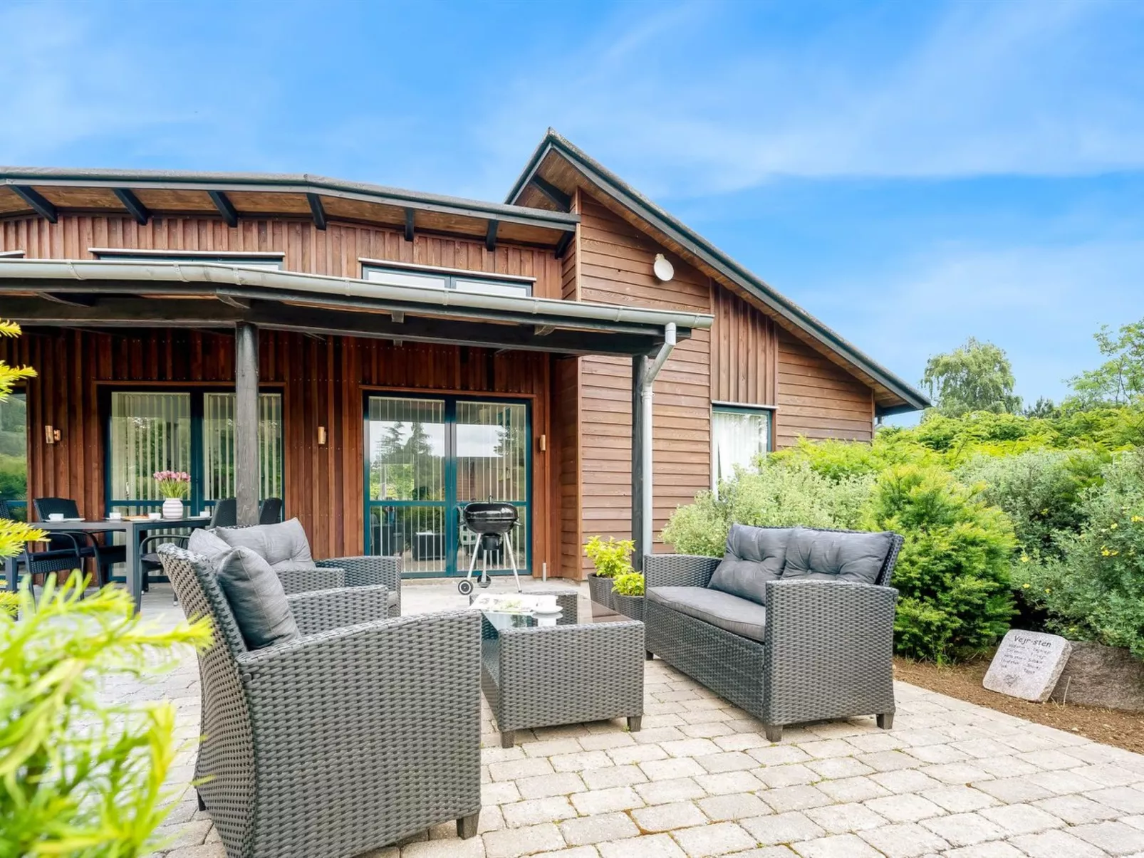 "Zuhra" - 250m from the sea-Draußen