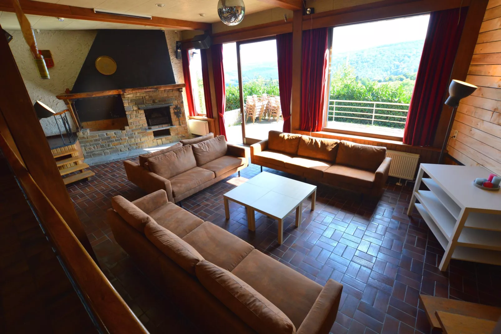 Auberge de Halinsart-Living room