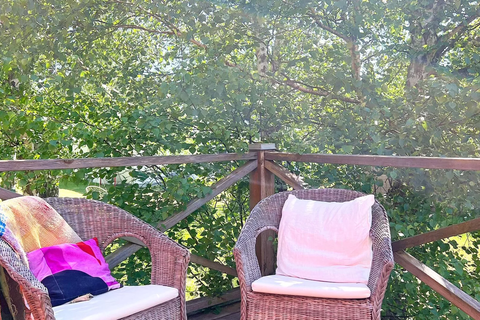 Attraktive Wohnung mit Terrasse-By Traum-Außenbereich
