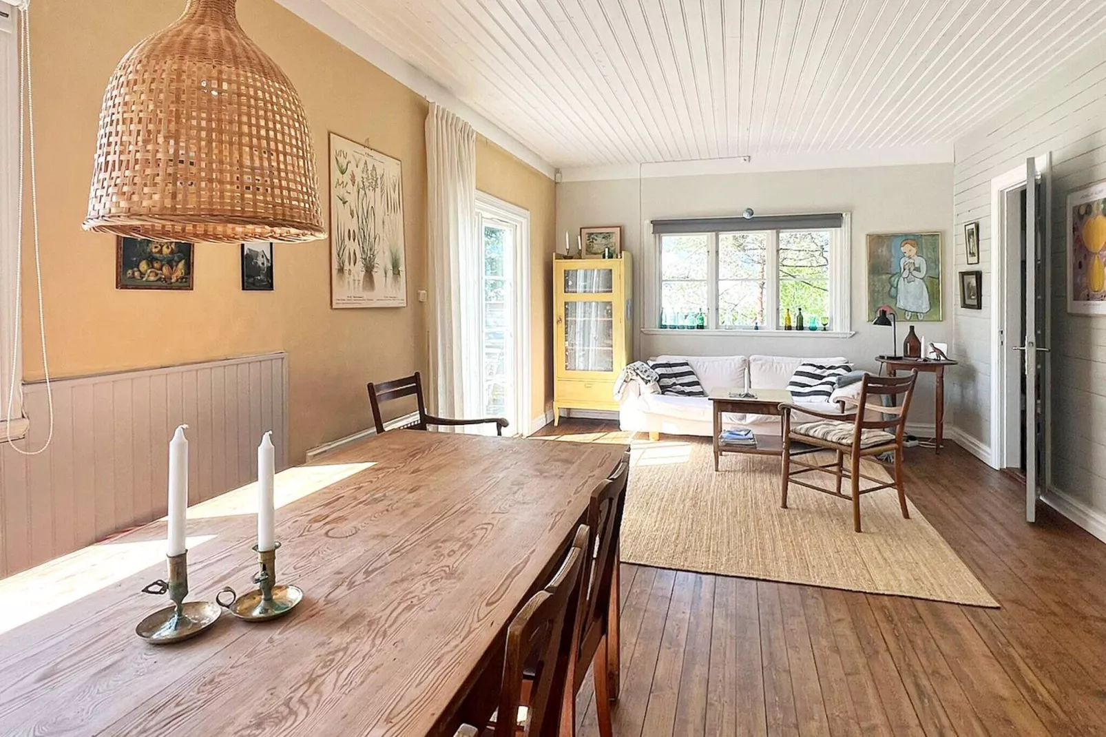 Attraktive Wohnung mit Terrasse-By Traum-Innen