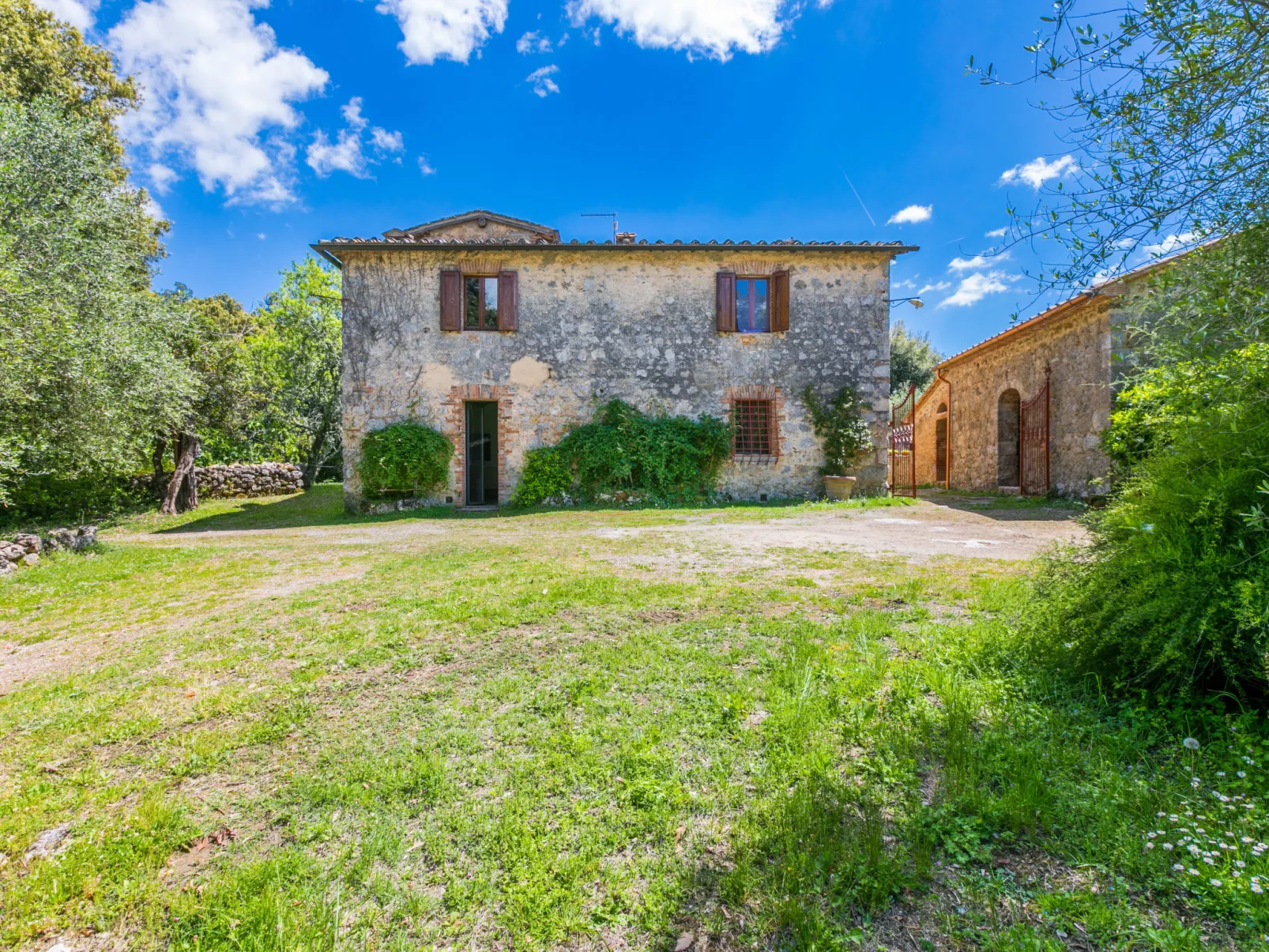 Casino di Lecceto-Outside