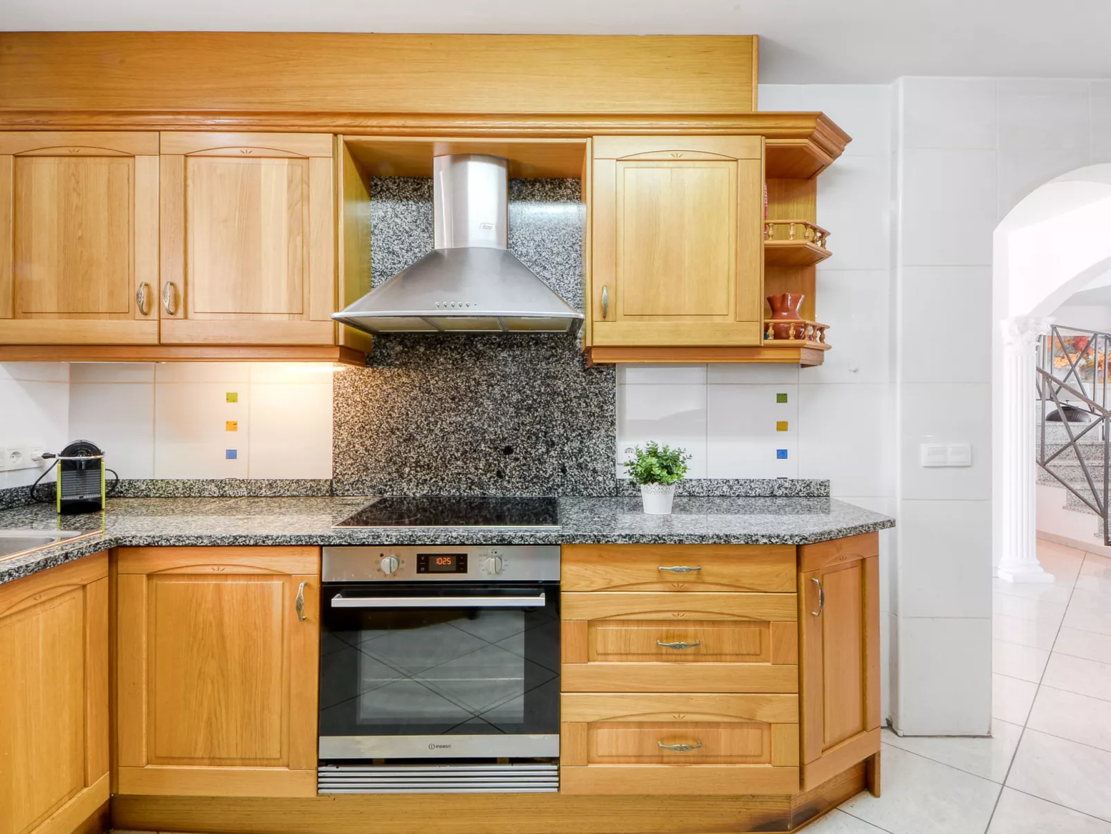 Llobregat 41b-Inside
