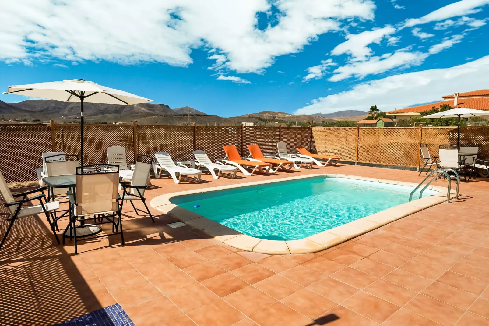 Chalet en Tuineje para 6 personas-Pool