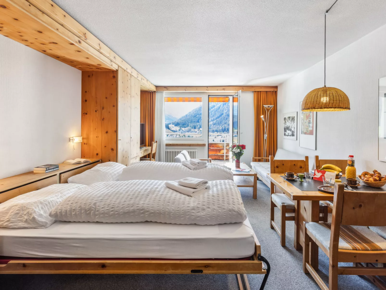 Guardaval Apt 305 - Inside