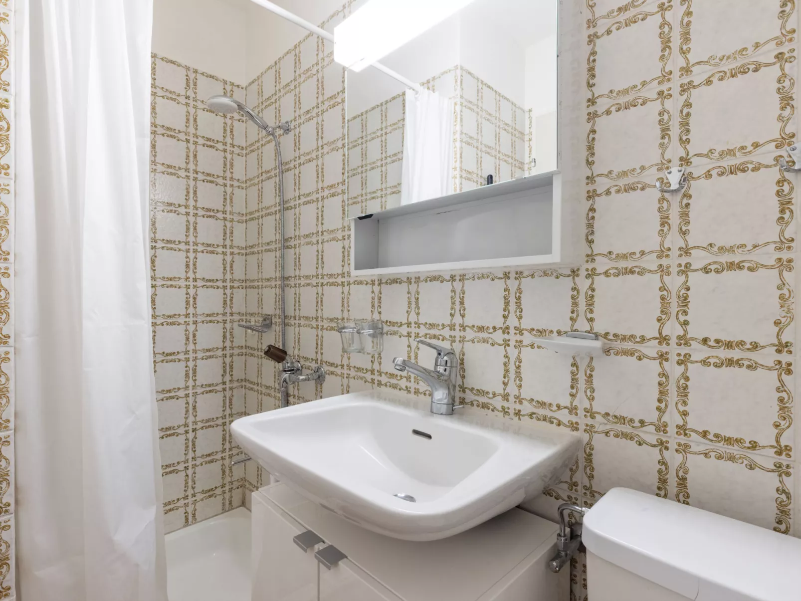 Guardaval (Utoring)-Dedans