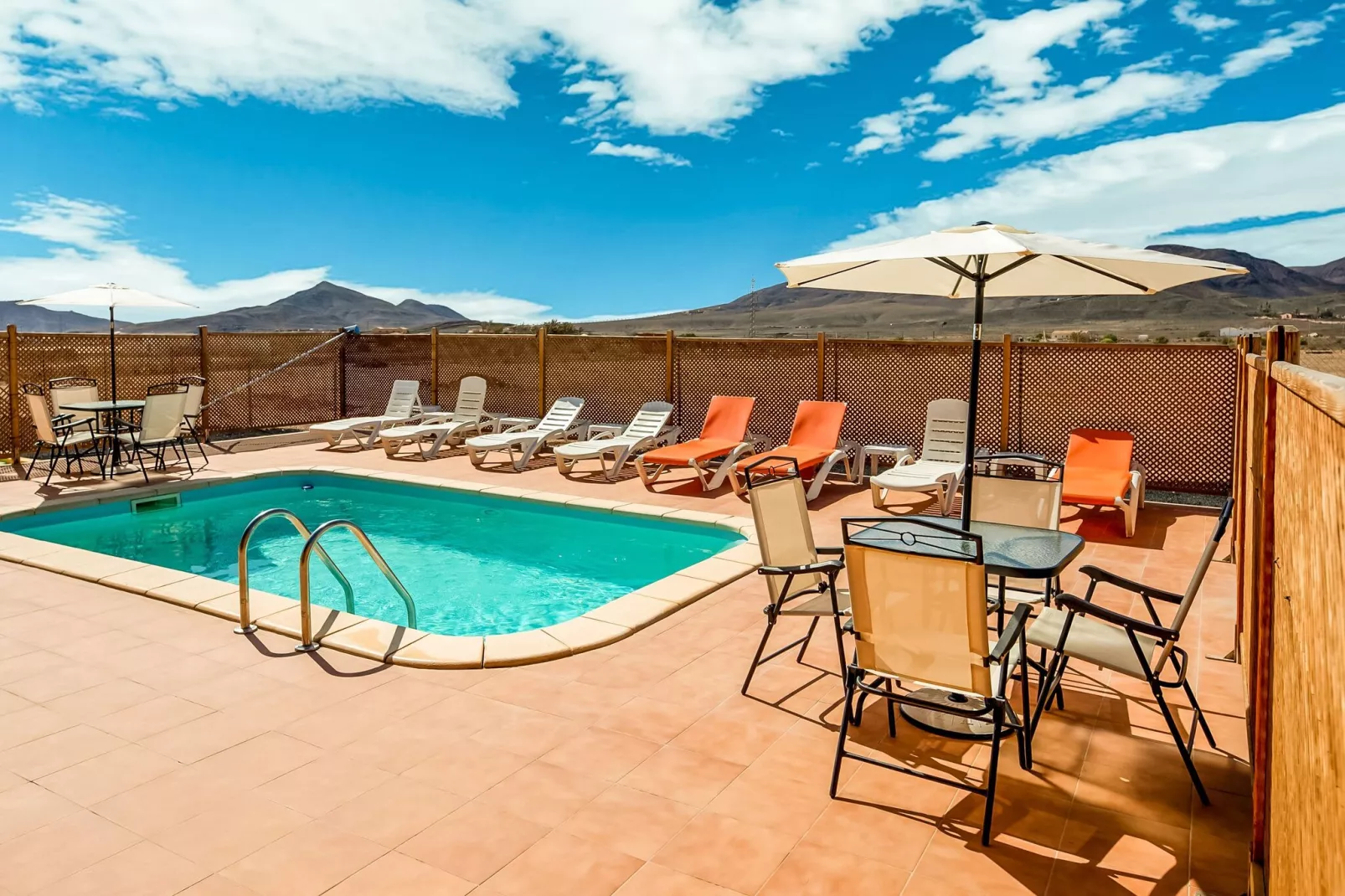 Chalet en Tuineje para 6 personas-Pool