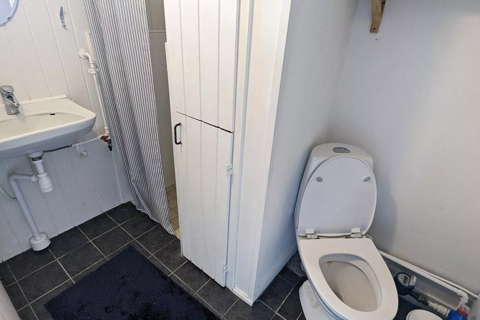 4 person holiday home in Rudkøbing-Indoor