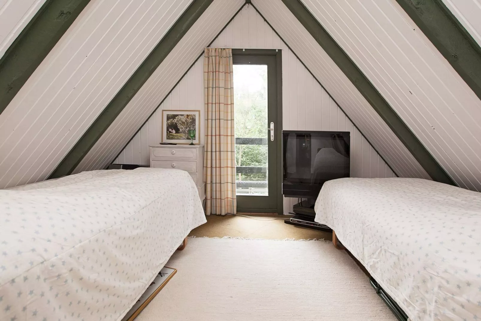 4 person holiday home in Ebeltoft-By Traum-Indoor