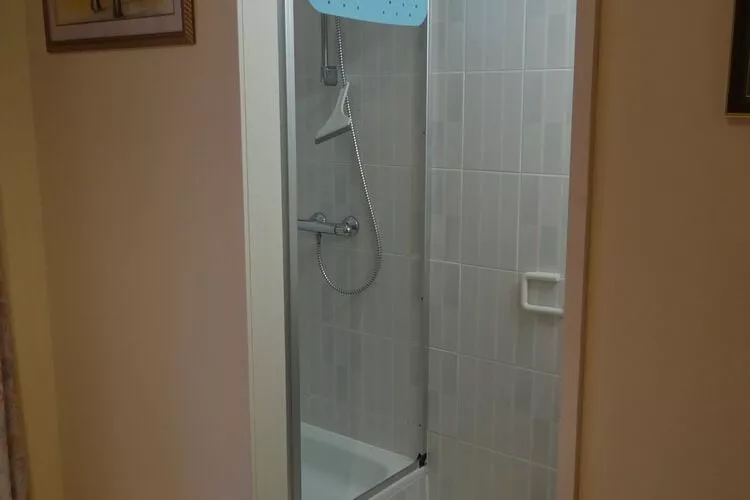 ZEEMEERMIN 101-Bathroom