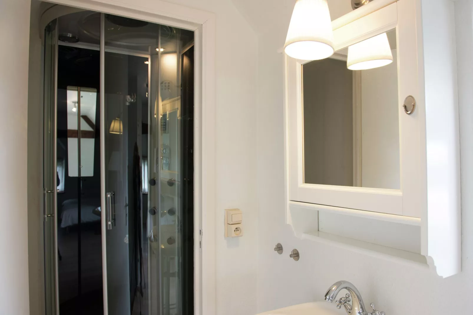 Maison Marie-Salle de bain